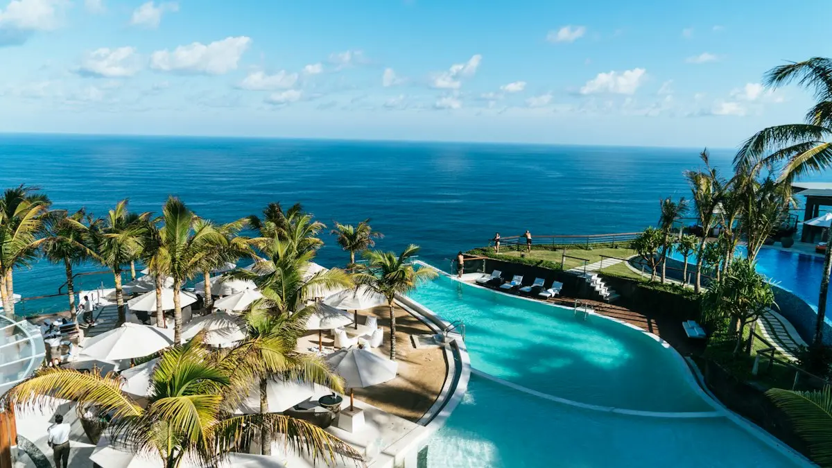 Beach Club Marketing in Dubai: How to Fill Day Beds, Brunches and Sunset Sessions